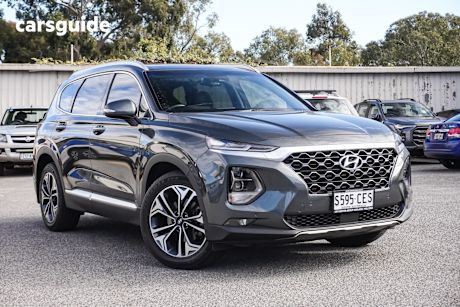 Grey 2020 Hyundai Santa FE SUV HIGHLANDER 4X4