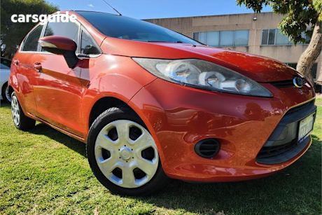Orange 2013 Ford Fiesta Hatchback Cl
