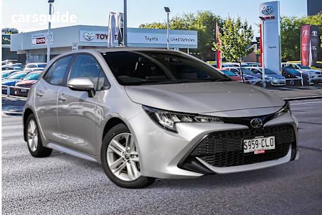 Silver 2021 Toyota Corolla Hatch ASCENT SPORT F