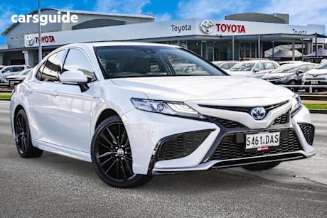 White 2024 Toyota Camry Sedan SX F