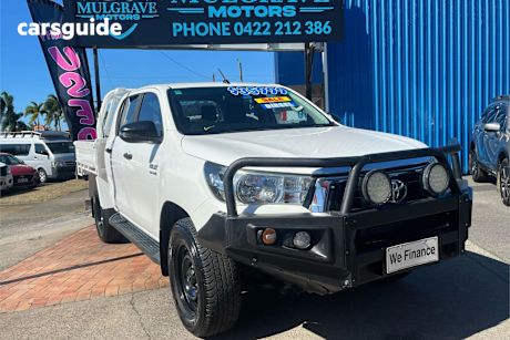 White 2019 Toyota Hilux Double Cab Chassis Sr (4X4)