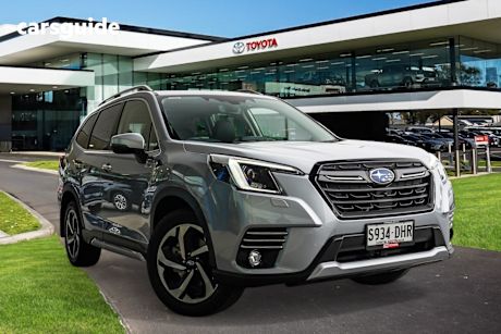 Silver 2024 Subaru Forester SUV HYBRID S 4WD