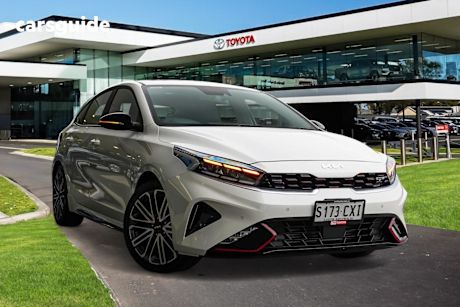 White 2023 Kia Cerato Hatch GT F