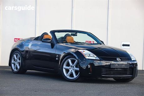 Black 2004 Nissan 350Z Sedan R