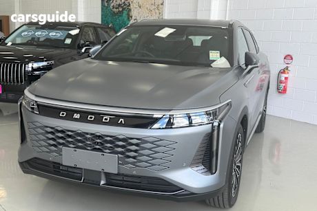Grey 2025 Omoda Omoda 9 SUV VIRTUE