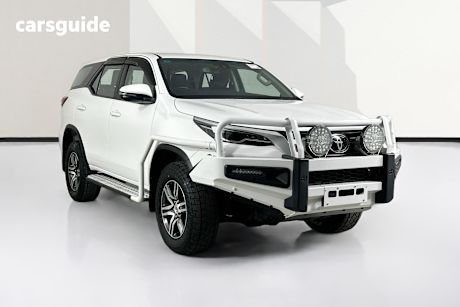 White 2023 Toyota Fortuner Wagon Gx