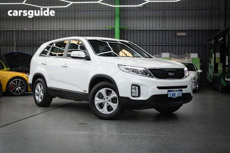 White 2013 Kia Sorento SUV SLI F