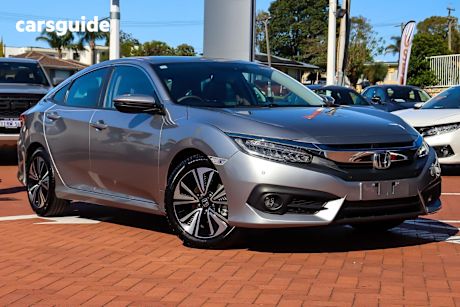 Silver 2018 Honda Civic Sedan VTI-LX F