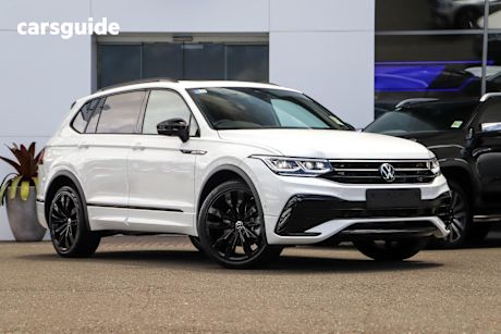 White 2024 Volkswagen Tiguan Wagon Allspace Wolfsburg Edtn