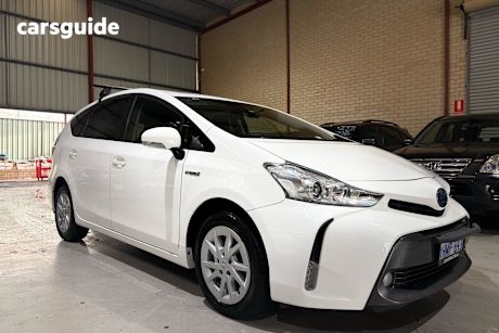White 2019 Toyota Prius Hatch HYBRID ZVW50R