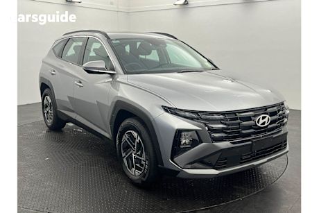 Silver 2025 Hyundai Tucson SUV F