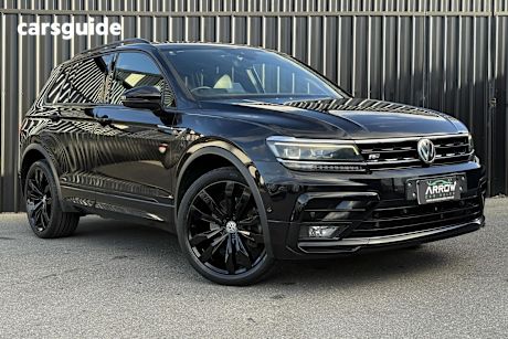 Black 2018 Volkswagen Tiguan SUV WOLFSBURG EDITION 4WD