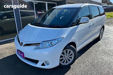 White 2019 Toyota Tarago Wagon Gli