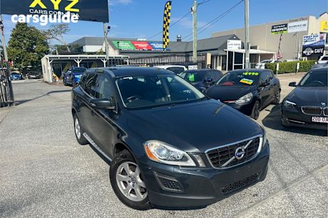 Grey 2011 Volvo XC60 SUV D5 TEKNIK 4WD