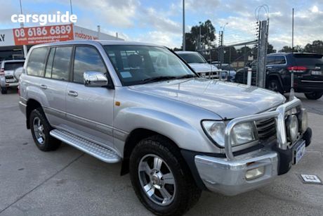 Silver 2005 Toyota Landcruiser SUV SAHARA 4X4