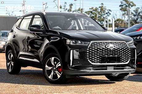 Black 2025 Chery Tiggo 4 SUV URBAN F