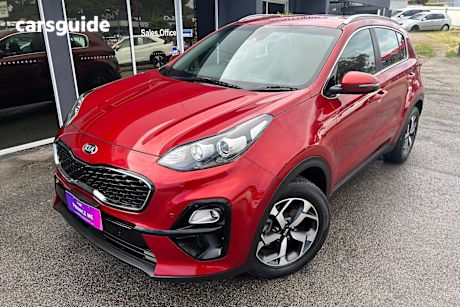 Red 2019 Kia Sportage SUV SI F