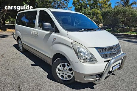 White 2010 Hyundai Imax SUV R