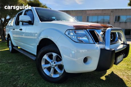 White 2012 Nissan Navara Dual Cab Pick-up St (4X4)