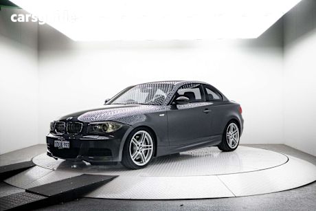 Grey 2008 BMW 1 Coupe 135I SPORT R