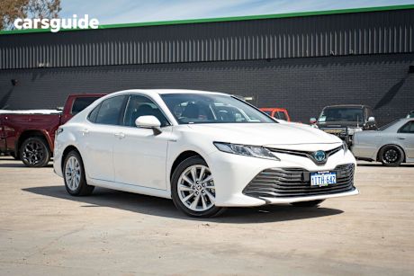 White 2024 Toyota Camry Sedan ASCENT F