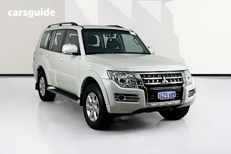 White 2020 Mitsubishi Pajero Wagon Glx (4X4) 7 Seat