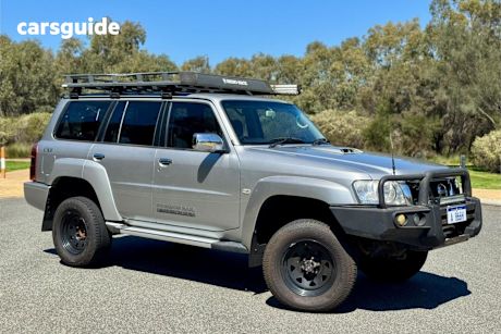 Silver 2013 Nissan Patrol SUV ST 4X4
