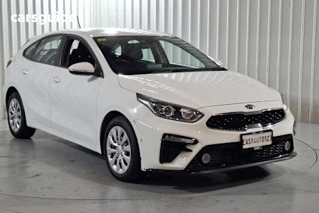 White 2019 Kia Cerato Hatchback S