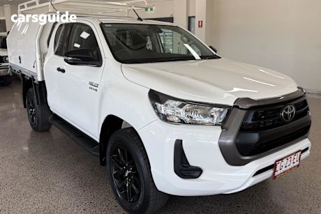 White 2021 Toyota Hilux X Cab Cab Chassis Sr (4X4)