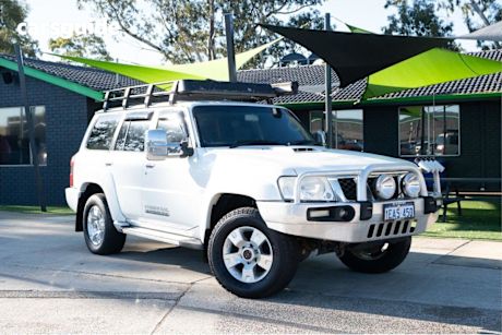 White 2012 Nissan Patrol SUV ST 4X4