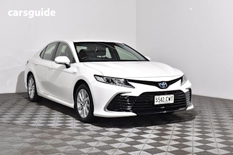White 2023 Toyota Camry Sedan ASCENT F