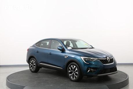 Blue 2022 Renault Arkana Coupe Zen