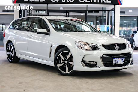 White 2017 Holden Commodore SUV SV6 R