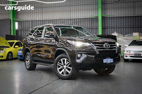 Brown 2016 Toyota Fortuner SUV CRUSADE 4X4