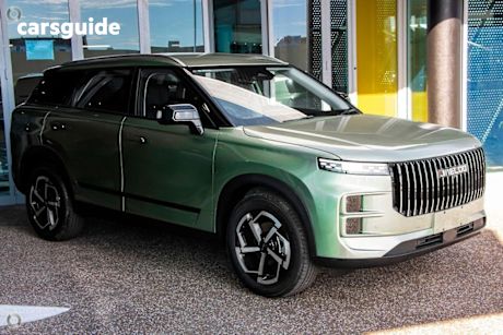 Green 2025 Jaecoo J7 SUV TRACK F