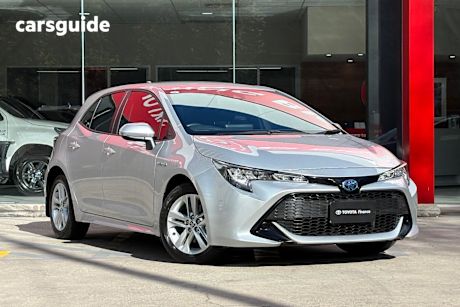 Silver 2022 Toyota Corolla Hatch ASCENT SPORT HYBRID F