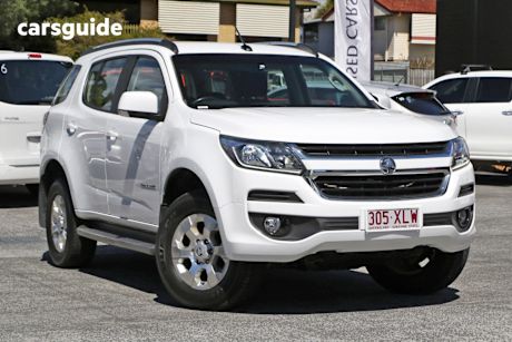 White 2017 Holden Trailblazer SUV LT 4X4