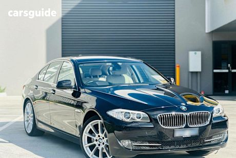 Black 2010 BMW 528I Sedan