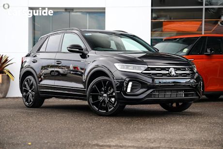 Black 2025 Volkswagen T-ROC Wagon 140Tsi R-Line