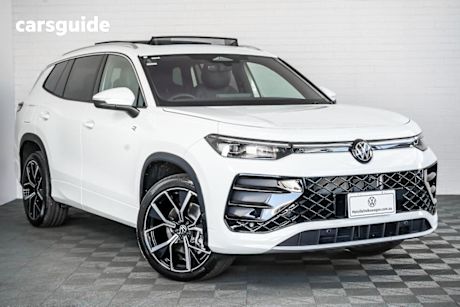 White 2025 Volkswagen Tiguan Wagon 195Tsi R-Line