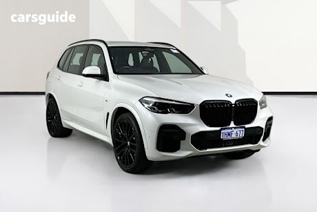 White 2022 BMW X5 Wagon Xdrive30D M Sport