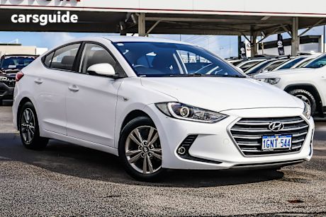 White 2018 Hyundai Elantra Sedan Active 2.0 Mpi