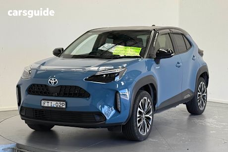 Blue 2021 Toyota Yaris Cross SUV URBAN F