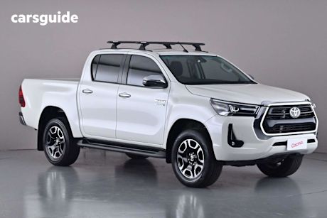 White 2021 Toyota Hilux Double Cab Pick Up Sr5 (4X4)