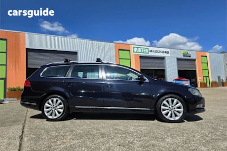 Black 2011 Volkswagen Passat SUV 118TSI F
