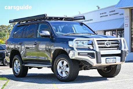 Grey 2016 Toyota Landcruiser SUV GXL 4X4
