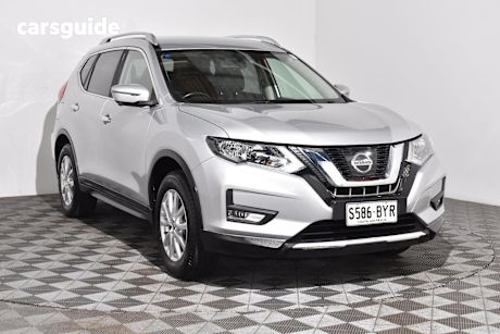 Silver 2018 Nissan X-Trail SUV ST-L F