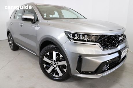 Grey 2022 Kia Sorento SUV SPORT 4X4
