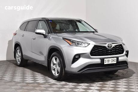 Silver 2022 Toyota Kluger SUV GX F
