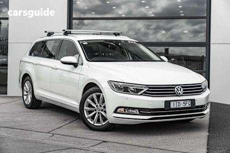White 2015 Volkswagen Passat SUV 132TSI COMFORTLINE F